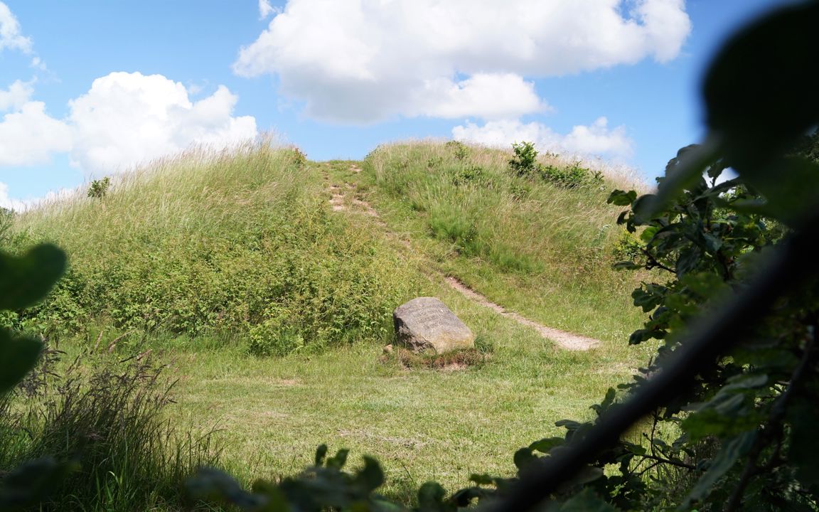 Egtvedpigens gravhøj