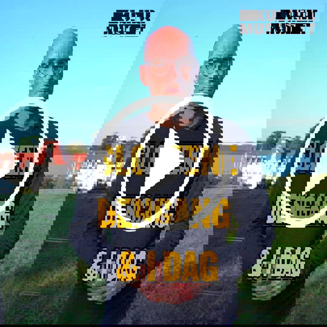 Slottene Dengang Og I Dag