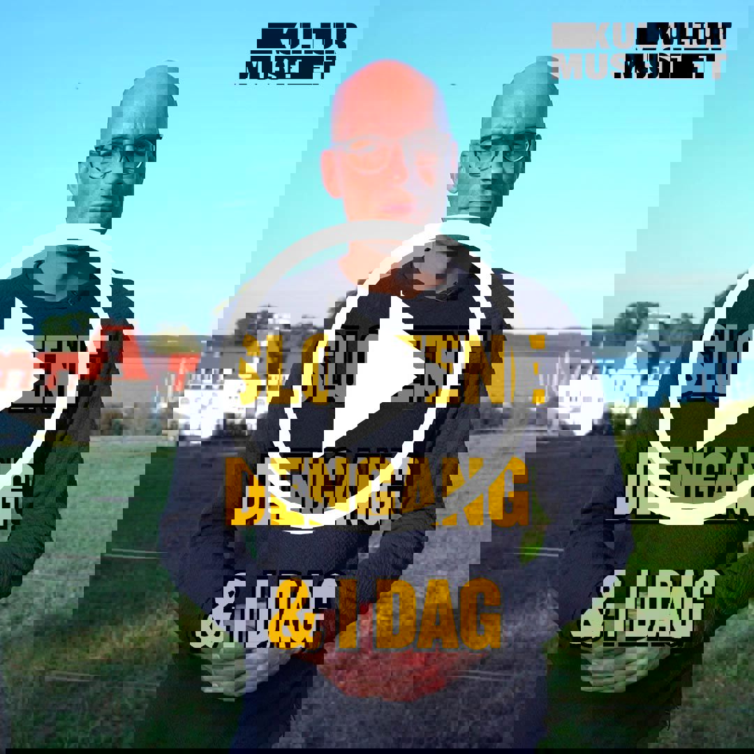 Slottene Dengang Og I Dag