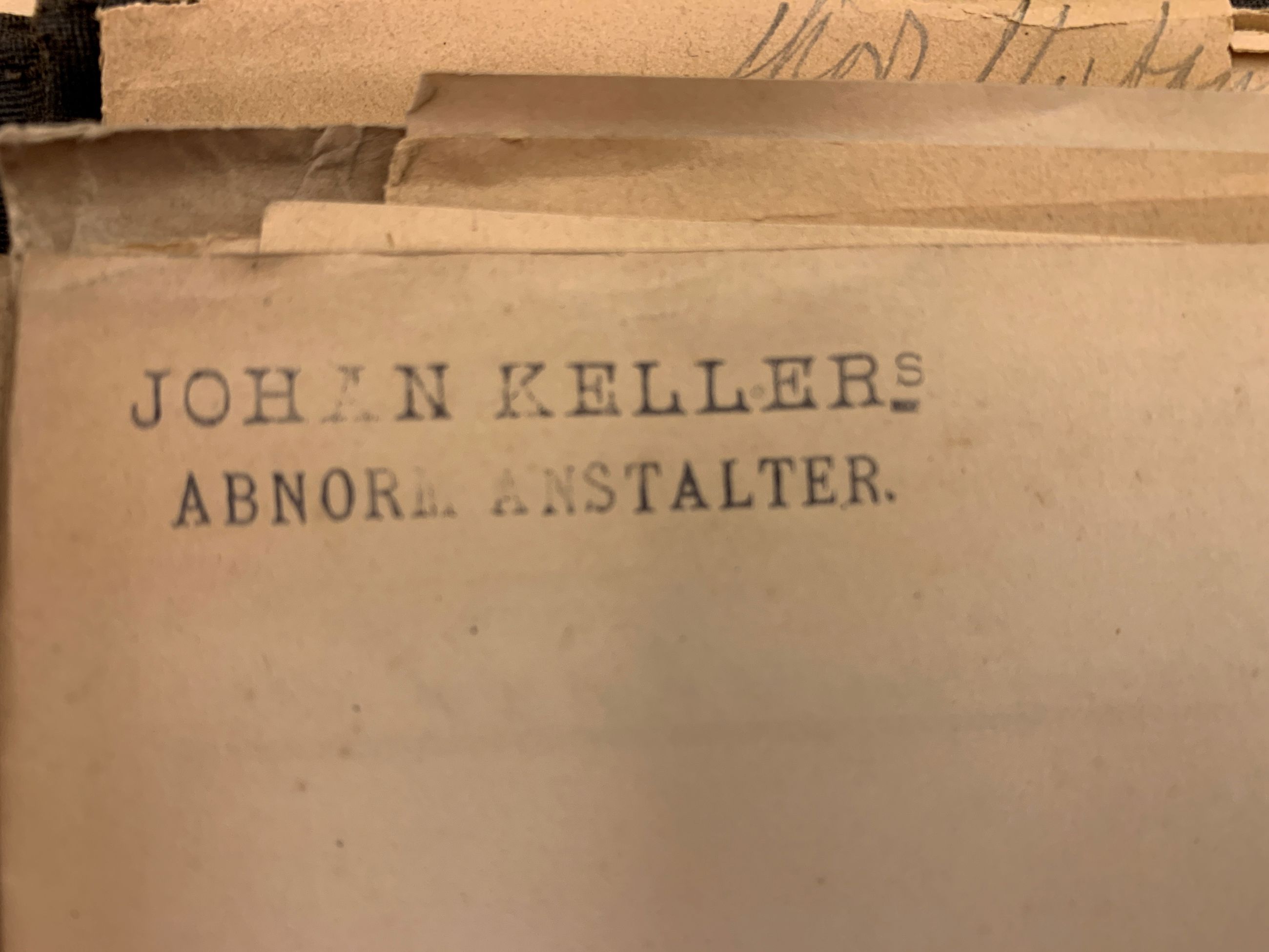 Før navnet ‘Aandssvageanstalt’ hed det ‘Abnormanstalt’. Endnu før var det ‘Idiotanstalt’. Foto: Vejlemuseerne.